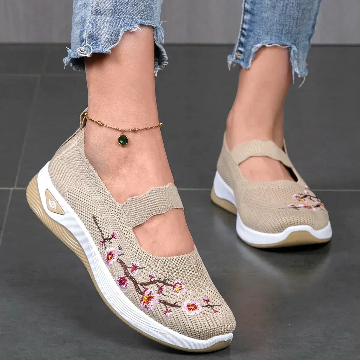 Kadence - Stylish Sandals